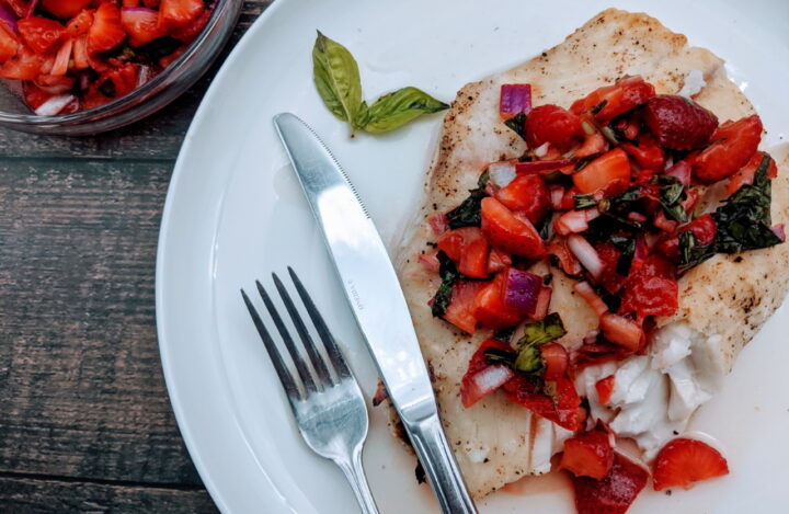Fish with Strawberry and Basil Salsa Quick and Easy Summer Dinner ideas